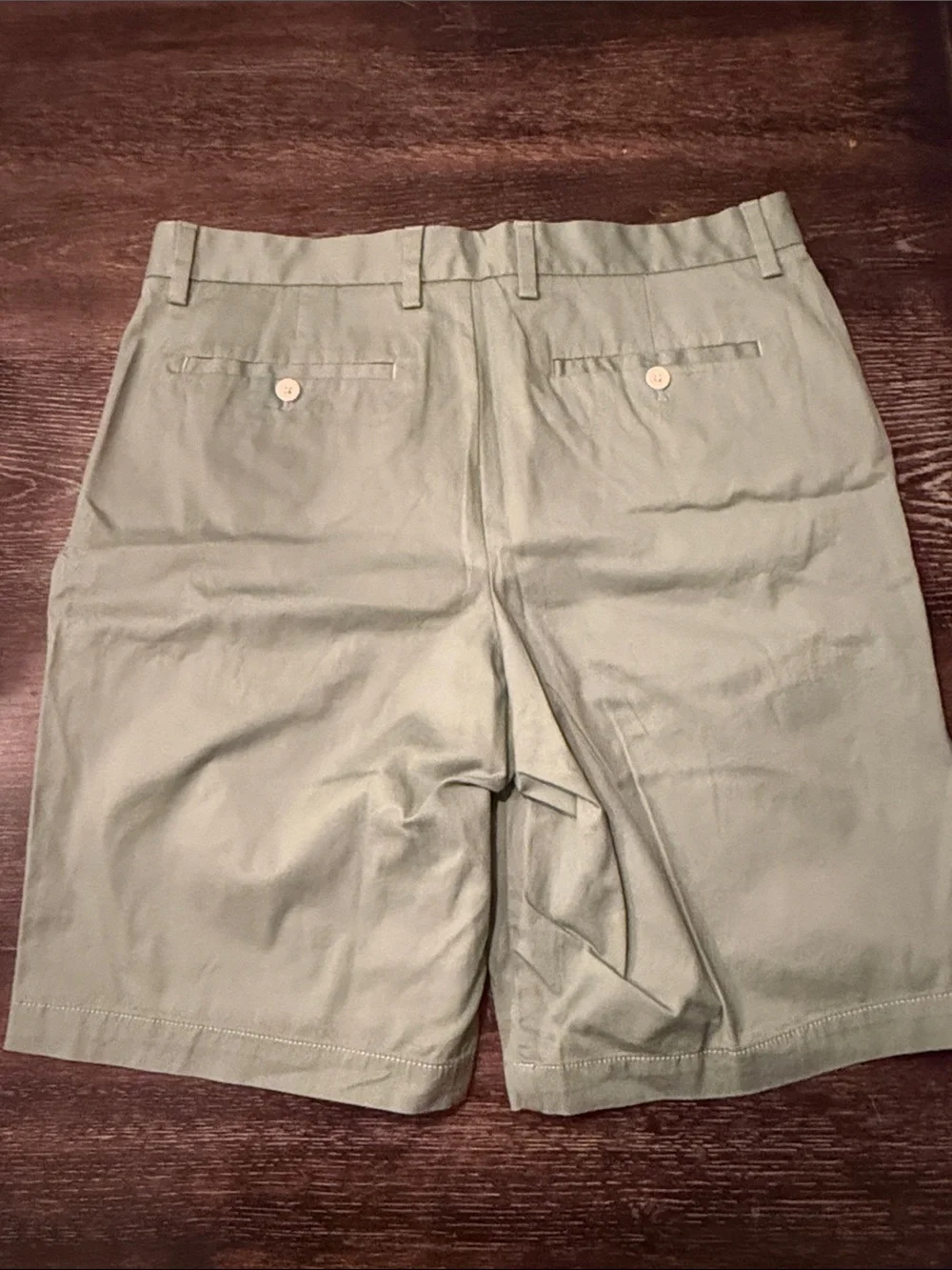 Banana Republic Light Olive Flat-Front Men's Shorts